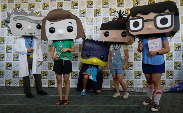 Another group of fans in cosplay pose for a picture at the Comic Con. The year 2019 celebrates the 50th year of the show and was expected to attract attract at least 135,000 pop culture enthusiasts. Reuters/ Mike Blake Another group of fans in cosplay pose for a picture at the Comic Con. The year 2019 celebrates the 50th year of the show and was expected to attract attract at least 135,000 pop culture enthusiasts. Reuters/ Mike Blake