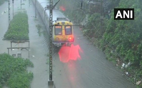 Mumbai rains: With 375 mm, city sees second rainiest day in 45 years; Malad wall collapse toll rises to 24 Mumbai rains: With 375 mm, city sees second rainiest day in 45 years; Malad wall collapse toll rises to 24