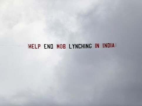 India vs Sri Lanka, ICC Cricket World Cup 2019: Aircraft displaying 'Justice for Kashmir', 'Help End Mob Lynching' banners fly over Headingley stadium India vs Sri Lanka, ICC Cricket World Cup 2019: Aircraft displaying 'Justice for Kashmir', 'Help End Mob Lynching' banners fly over Headingley stadium