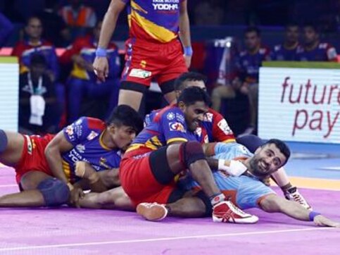 Pro Kabaddi 2019: Bengal Warriors register record 48-17 victory over UP Yoddha to start campaign on winning note Pro Kabaddi 2019: Bengal Warriors register record 48-17 victory over UP Yoddha to start campaign on winning note