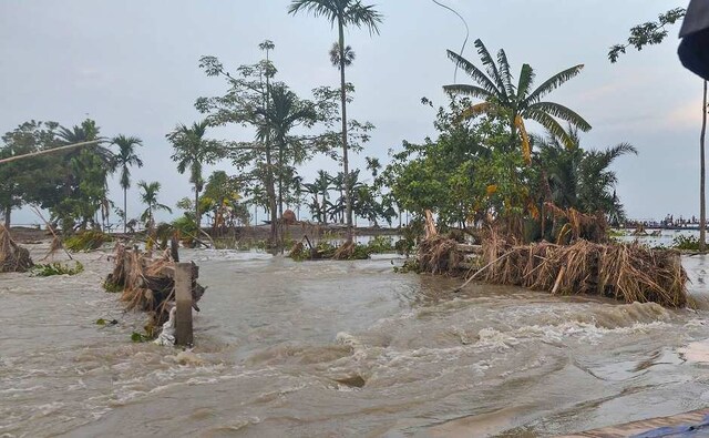 The toll in Bihar and Assam floods mounted to 174 on Tuesday, with a total of 1.09 crore people being affected by the calamity in the two states, officials said. PTI The toll in Bihar and Assam floods mounted to 174 on Tuesday, with a total of 1.09 crore people being affected by the calamity in the two states, officials said. PTI