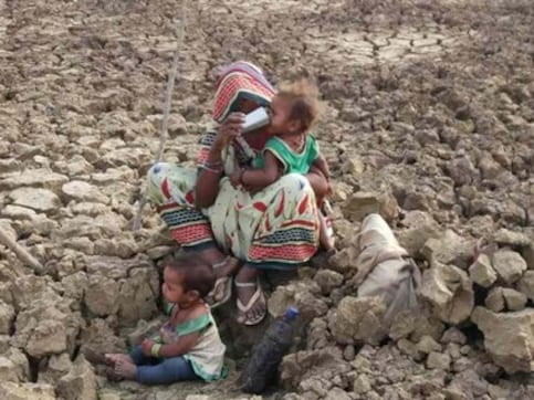 Recurrent water crisis forces Mawasis in MP to migrate to cities for livelihood as parched forests run dry of produce Recurrent water crisis forces Mawasis in MP to migrate to cities for livelihood as parched forests run dry of produce