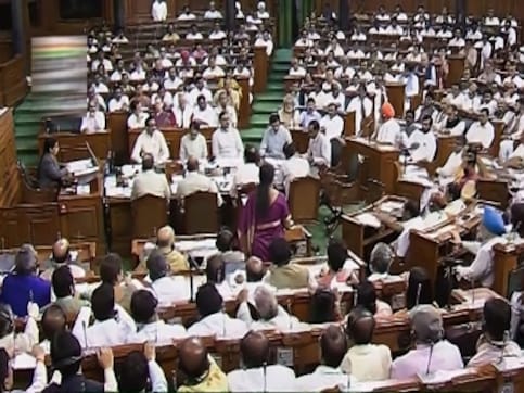 Nirmala Sitharaman presents Union Budget 2019 in Parliament; FM calls for public-private partnership to develop rail infrastructure Nirmala Sitharaman presents Union Budget 2019 in Parliament; FM calls for public-private partnership to develop rail infrastructure