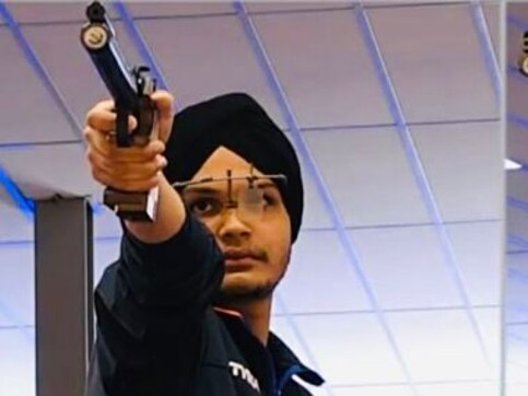 ISSF Junior World Cup: Sarabjot Singh bags gold in men's 10m air pistol as India maintain stranglehold on top of medal standings ISSF Junior World Cup: Sarabjot Singh bags gold in men's 10m air pistol as India maintain stranglehold on top of medal standings