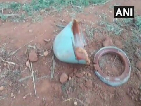 IAF Tejas Light Combat Aircraft drops fuel tank midair near Coimbatore, lands safely at Tamil Nadu's Sulur air base IAF Tejas Light Combat Aircraft drops fuel tank midair near Coimbatore, lands safely at Tamil Nadu's Sulur air base