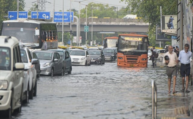 Delhi and its adjoining areas received significant rainfall, and the sudden heavy rains caused waterlogging followed by traffic congestion in the capital city. PTI Delhi and its adjoining areas received significant rainfall, and the sudden heavy rains caused waterlogging followed by traffic congestion in the capital city. PTI