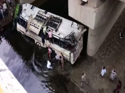 Monday's Yamuna Expressway bus crash that killed 29 is grim reminder of the rise in India's highway accidents Monday's Yamuna Expressway bus crash that killed 29 is grim reminder of the rise in India's highway accidents