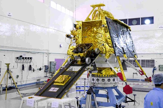 Chandrayaan 2: First look at the mission days before the 15 July launch at the ISRO launch center Chandrayaan 2: First look at the mission days before the 15 July launch at the ISRO launch center