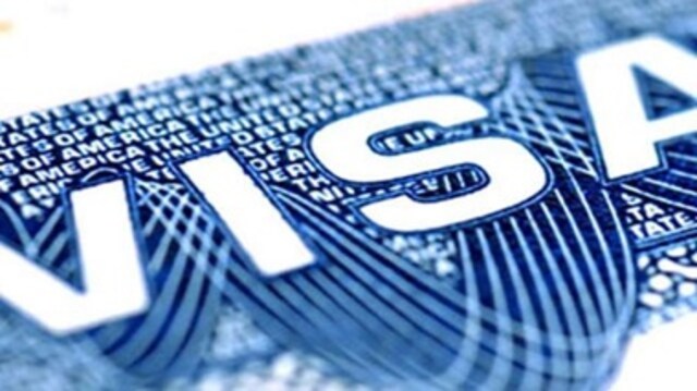 Four Indian-American executives arrested in US on charge of H-1B visa fraud; accused released on $250,000 bonds Four Indian-American executives arrested in US on charge of H-1B visa fraud; accused released on $250,000 bonds