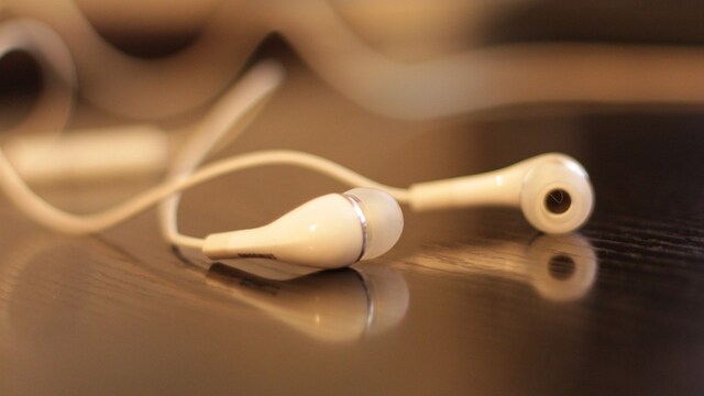 Samsung may launch wired noise-cancelling headphones along Galaxy Note 10 Samsung may launch wired noise-cancelling headphones along Galaxy Note 10