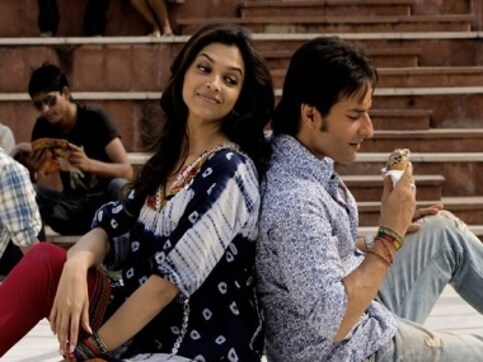Love Aaj Kal completes 10 years: Imtiaz Ali's film continues to be timeless, like the feeling of love Love Aaj Kal completes 10 years: Imtiaz Ali's film continues to be timeless, like the feeling of love