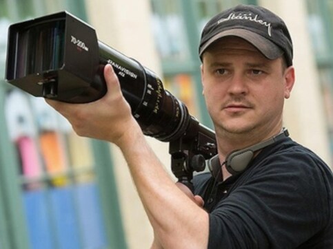 Midnight Mass: The Haunting of Hill House creator Mike Flanagan to develop new horror series for Netflix Midnight Mass: The Haunting of Hill House creator Mike Flanagan to develop new horror series for Netflix