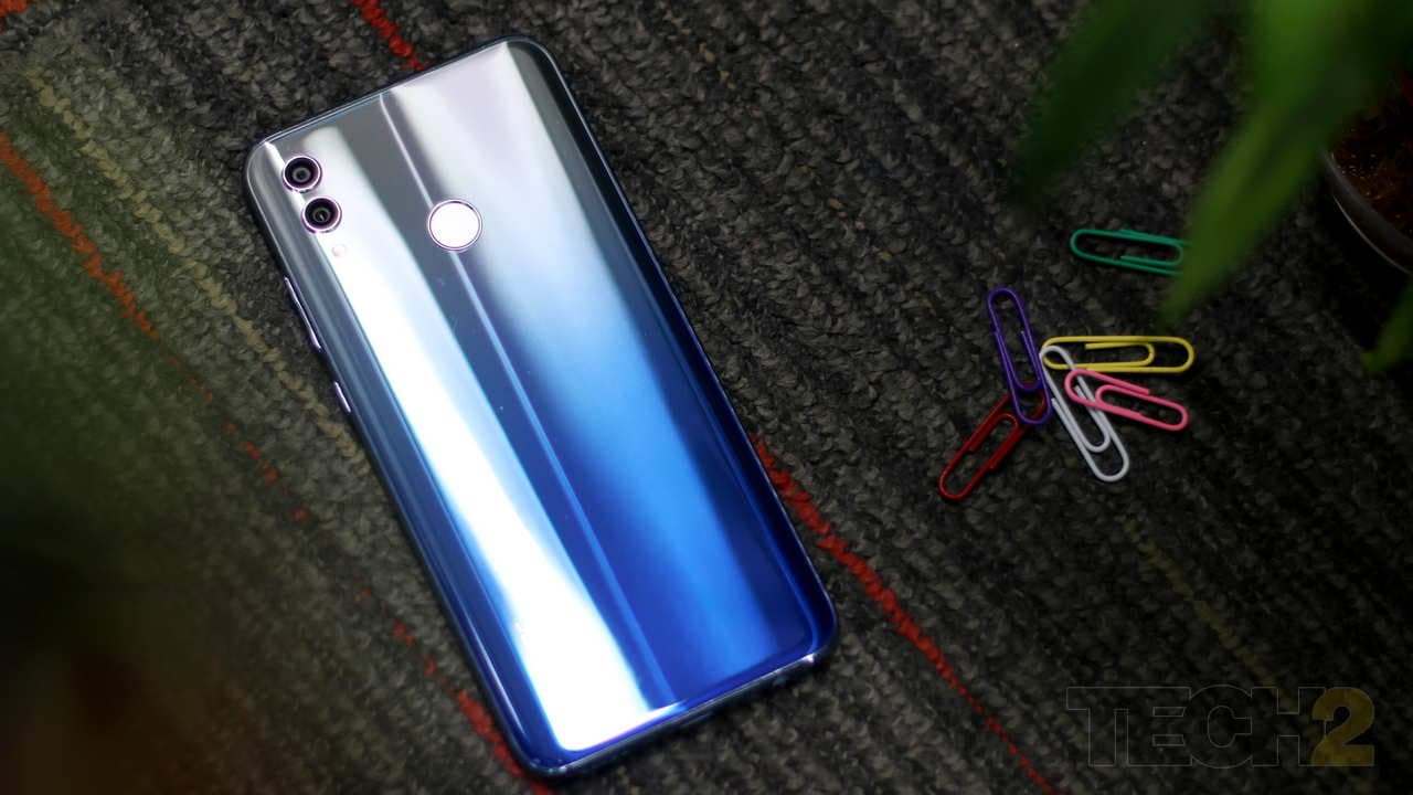 Honor 10 Lite is now available at Rs 12,999 on Amazon. Image: Tech2