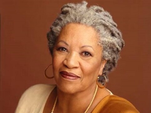 Toni Morrison, Nobel prize winner and author of Beloved, passes away at 88 Toni Morrison, Nobel prize winner and author of Beloved, passes away at 88
