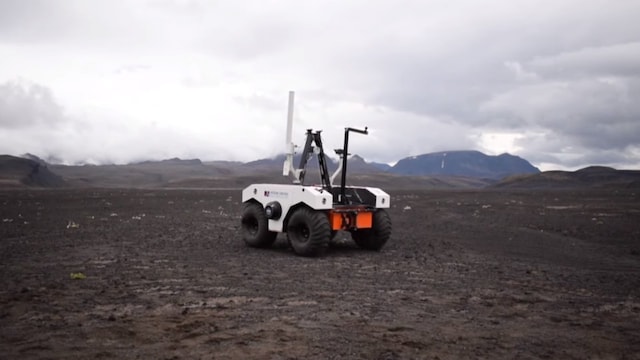 NASA researchers take to the lava fields in Iceland to prep the Mars 2020 rover NASA researchers take to the lava fields in Iceland to prep the Mars 2020 rover