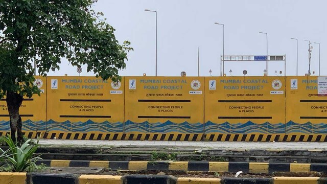 Mumbai’s fishermen are relieved after the High courts pause the coastal road project Mumbai’s fishermen are relieved after the High courts pause the coastal road project