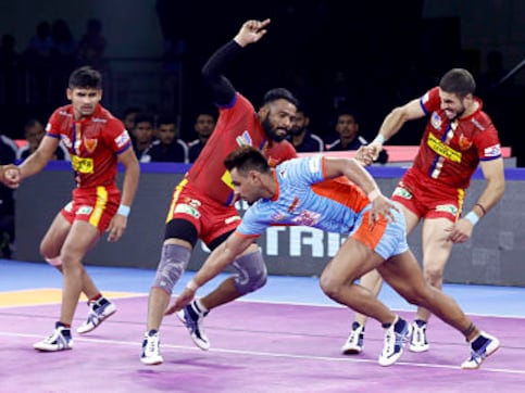 Pro Kabaddi 2019 Highlights, Dabang Delhi vs Bengaluru Bulls at Delhi: Naveen Kumar guides hosts to narrow win Pro Kabaddi 2019 Highlights, Dabang Delhi vs Bengaluru Bulls at Delhi: Naveen Kumar guides hosts to narrow win