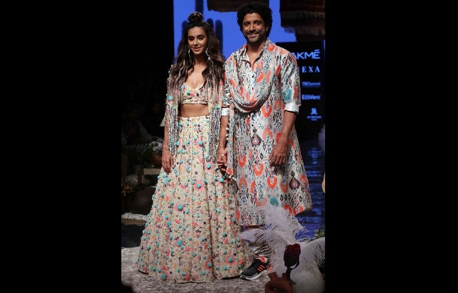 Farhan Akhtar and Shibani Dandekar fashion synchronized in their multi-colour ensembles | Sachin Gokhale Farhan Akhtar and Shibani Dandekar fashion synchronized in their multi-colour ensembles | Sachin Gokhale