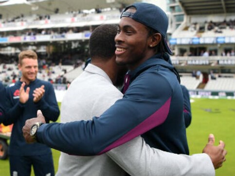 Ashes 2019: Jofra Archer receives England Test cap before rain washes out Day 1 of Lord's Test Ashes 2019: Jofra Archer receives England Test cap before rain washes out Day 1 of Lord's Test