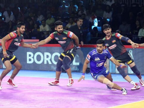 Pro Kabaddi 2019: Vikash Khandola inspires Haryana Steelers to comeback victory; Gujarat's fortunes take a hit
