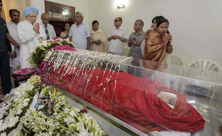 Senior Congress leaders, including former prime minister Manmohan Singh, paid their last respects to Swaraj at her residence in New Delhi. PTI Senior Congress leaders, including former prime minister Manmohan Singh, paid their last respects to Swaraj at her residence in New Delhi. PTI