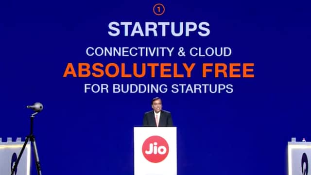 Reliance Jio announces Microsoft partnership, offers free cloud and internet services to budding startups Reliance Jio announces Microsoft partnership, offers free cloud and internet services to budding startups