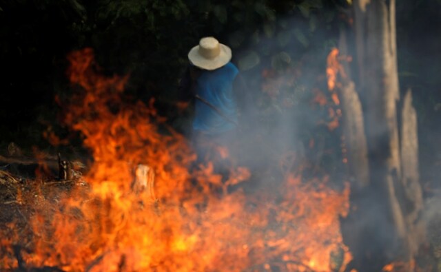 Wildfires have increased in Mato Grosso and Para, two states where Brazil’s agricultural frontier has pushed into the Amazon basin and spurred deforestation. Wildfires are common in the dry season, but are also deliberately set by farmers illegally deforesting land for cattle ranching. Reuters Wildfires have increased in Mato Grosso and Para, two states where Brazil’s agricultural frontier has pushed into the Amazon basin and spurred deforestation. Wildfires are common in the dry season, but are also deliberately set by farmers illegally deforesting land for cattle ranching. Reuters