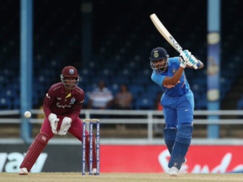 India vs West Indies: Shreyas Iyer after slamming successive fifties says he loves coming out to bat when dressing room is 'nervous' India vs West Indies: Shreyas Iyer after slamming successive fifties says he loves coming out to bat when dressing room is 'nervous'