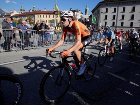 Former world champion Tom Dumoulin set to quit Team Sunweb after eight year spell Former world champion Tom Dumoulin set to quit Team Sunweb after eight year spell