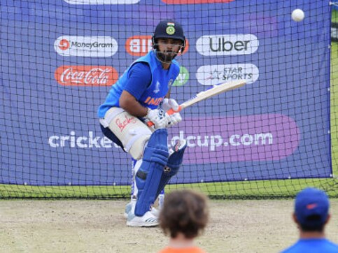 From great hope to shortening rope: Why does Rishabh Pant split opinion like he does? From great hope to shortening rope: Why does Rishabh Pant split opinion like he does?