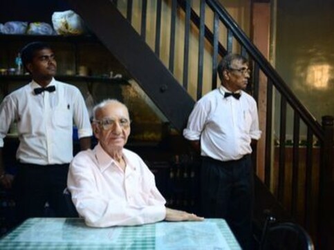 Boman Rashid Kohinoor, co-owner of Mumbai's iconic eatery Britannia & Co, passes away at 97 Boman Rashid Kohinoor, co-owner of Mumbai's iconic eatery Britannia & Co, passes away at 97