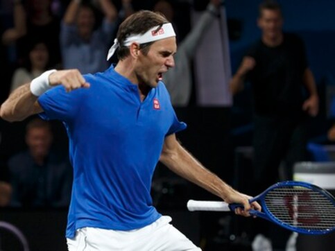 Laver Cup 2019: Roger Federer battles past John Isner in cliff-hanger to rescue Team Europe from brink of defeat Laver Cup 2019: Roger Federer battles past John Isner in cliff-hanger to rescue Team Europe from brink of defeat