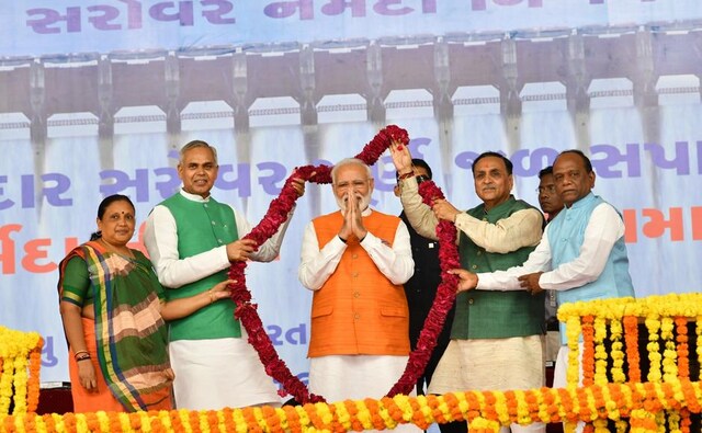 Later, the prime minister held closed-door meetings with state ministers and politicians in Gandhinagar before returning to Delhi. PIB Later, the prime minister held closed-door meetings with state ministers and politicians in Gandhinagar before returning to Delhi. PIB