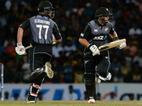 Sri Lanka vs New Zealand: Ross Taylor, Colin de Grandhomme help Black Caps to five-wicket win to grab early lead in T20I series Sri Lanka vs New Zealand: Ross Taylor, Colin de Grandhomme help Black Caps to five-wicket win to grab early lead in T20I series