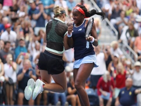 US Open 2019: Coco Gauff bolstered by fans' support after loss to Naomi Osaka, returns with a smile for second- round doubles match US Open 2019: Coco Gauff bolstered by fans' support after loss to Naomi Osaka, returns with a smile for second- round doubles match