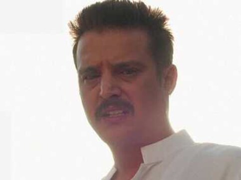 Jimmy Sheirgill to make his digital debut with thriller series, Your Honor, directed by E Niwas Jimmy Sheirgill to make his digital debut with thriller series, Your Honor, directed by E Niwas