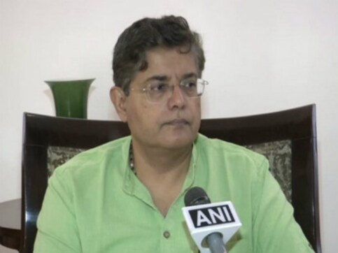 BJP’s Baijayant Panda says Digvijaya Singh trying to foment phobia against Hindus with his ‘people in saffron’ remark BJP’s Baijayant Panda says Digvijaya Singh trying to foment phobia against Hindus with his ‘people in saffron’ remark