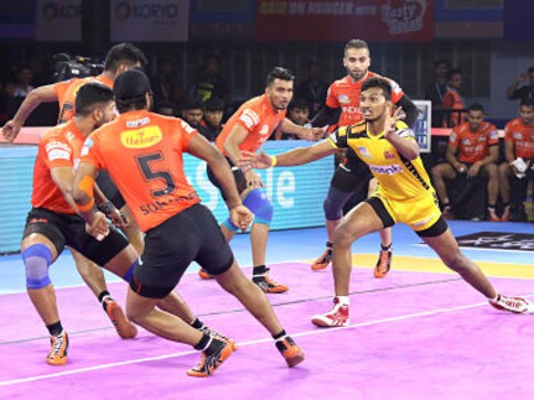 Pro Kabaddi 2019: Fazel Atrachali's 'High 5' helps U Mumba beat Telugu Titans, enter top 5 in points table Pro Kabaddi 2019: Fazel Atrachali's 'High 5' helps U Mumba beat Telugu Titans, enter top 5 in points table
