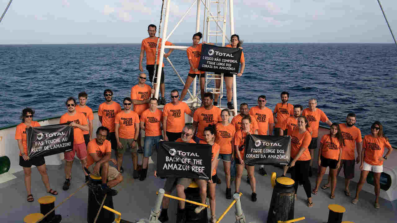 The ship spent 45 days in Brazil and this the crew that lived on it. image credit: Greenpeace