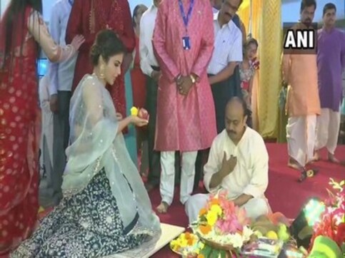 Diwali Muhurat trading closing bell: Sensex rallies 192 points, Nifty crosses 11,600-mark as Samvat 2076 gets off to auspicious start; Tata Motors surges over 17% Diwali Muhurat trading closing bell: Sensex rallies 192 points, Nifty crosses 11,600-mark as Samvat 2076 gets off to auspicious start; Tata Motors surges over 17%