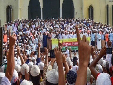 Four killed, 50 injured after police fire at people protesting in Bangladesh over controversial Facebook post Four killed, 50 injured after police fire at people protesting in Bangladesh over controversial Facebook post