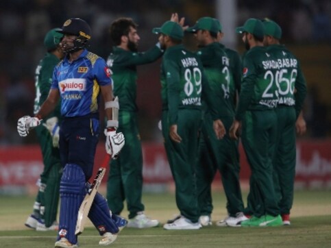 Pakistan vs Sri Lanka: 'The way we bowled and batted wasn't our 100 precent', visiting skipper Lahiru Thirimanne reflects on loss in second ODI Pakistan vs Sri Lanka: 'The way we bowled and batted wasn't our 100 precent', visiting skipper Lahiru Thirimanne reflects on loss in second ODI