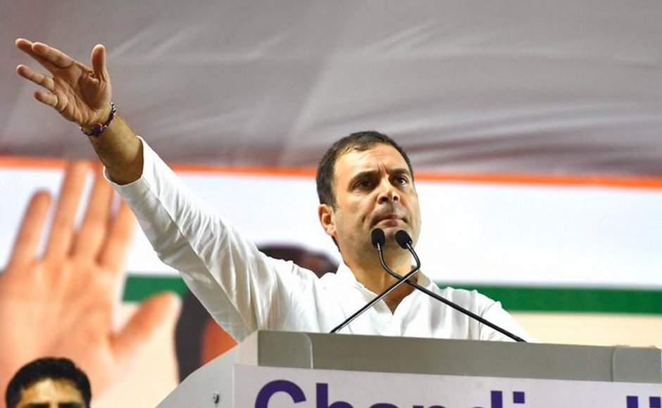 Speaking at Mumbai's Chandivali constituency, Rahul Gandhi said that the BJP is dividing the country the way Britishers did and stealing money from the poor and giving it to the rich. He urged people to stand together to counter the injustices facing them. Twitter/@INCIndia Speaking at Mumbai's Chandivali constituency, Rahul Gandhi said that the BJP is dividing the country the way Britishers did and stealing money from the poor and giving it to the rich. He urged people to stand together to counter the injustices facing them. Twitter/@INCIndia