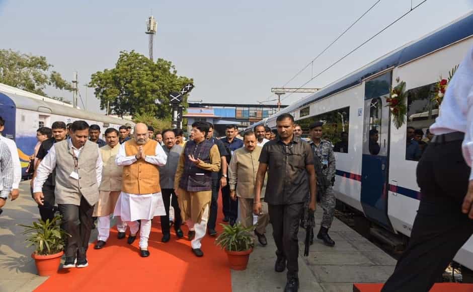 During the event, Railway Minister Piyush Goyal said, "Railways will connect the country from Kashmir to Kanyakumari before 15 August 2022". Twitter@AmitShah During the event, Railway Minister Piyush Goyal said, "Railways will connect the country from Kashmir to Kanyakumari before 15 August 2022". Twitter@AmitShah