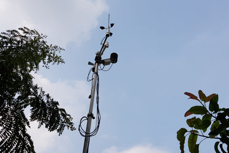 At present, Gurugram has only two monitoring stations to check the air quality of the city. Authorities are planning to install two more. image credit: Hridayesh Joshi.