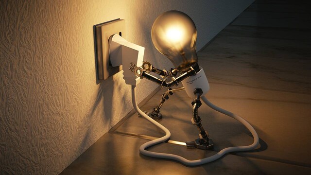 Smart light bulbs have the potential to leak your personal data to hackers: Report Smart light bulbs have the potential to leak your personal data to hackers: Report