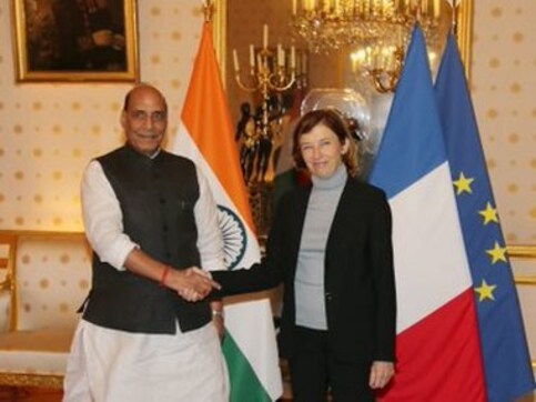 Rajnath Singh in France: Day after receiving first Rafale jet, defence minister hails 'new high' in bilateral co-operation Rajnath Singh in France: Day after receiving first Rafale jet, defence minister hails 'new high' in bilateral co-operation