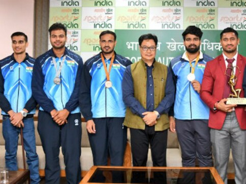 Sports Minister Kiren Rijiju felicitates World Para Athletics Championships medal winners with cash awards Sports Minister Kiren Rijiju felicitates World Para Athletics Championships medal winners with cash awards