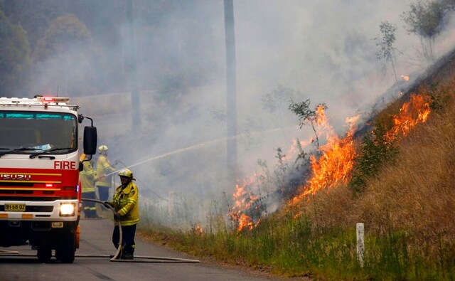According to Rural Fire Service NSW deputy commissioner Rob Rogers, the fatigued firefighters face another challenging few days. “Conditions are starting to warm up tomorrow, into the weekend and then heating up early next week, a return to more gusty conditions. We’re in for the long haul,” Rogers told Australia’s <em>Channel 7</em>. AP According to Rural Fire Service NSW deputy commissioner Rob Rogers, the fatigued firefighters face another challenging few days. “Conditions are starting to warm up tomorrow, into the weekend and then heating up early next week, a return to more gusty conditions. We’re in for the long haul,” Rogers told Australia’s <em>Channel 7</em>. AP