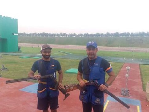 Asian Shooting Championship: Angad Bajwa, Mairaj Khan clinch 1-2 finish in men's skeet event to extend India's Olympic quota Asian Shooting Championship: Angad Bajwa, Mairaj Khan clinch 1-2 finish in men's skeet event to extend India's Olympic quota